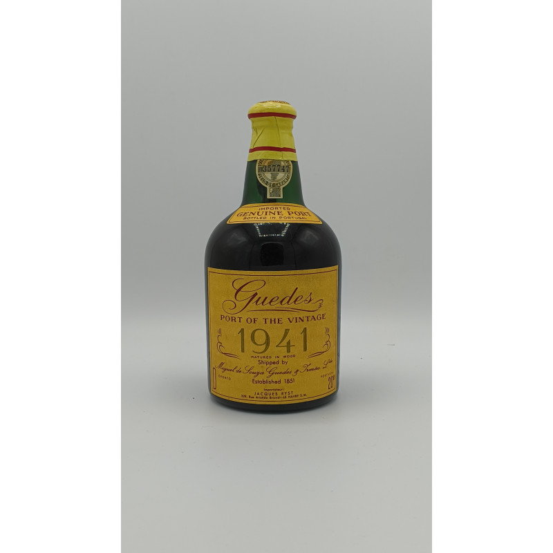 Porto Vintage 1941 Guedes 75 cl 495,00 € 1941 chez Millésimes à la Carte Porto Vintage 1941 Guedes 75 cl 495,00 € 1941 chez Millésimes à la Carte